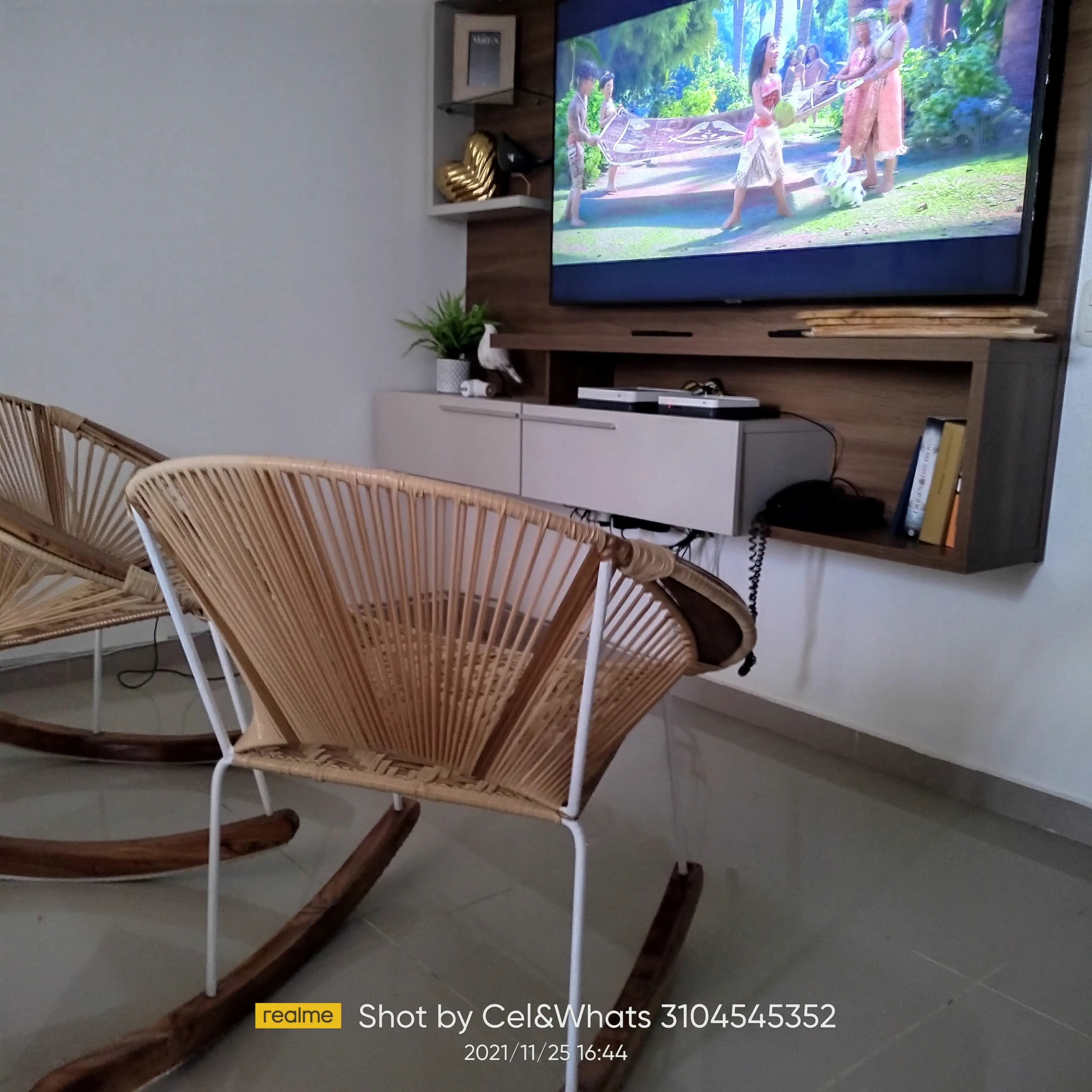 Imagen de silla mecedora número 35 del álbum